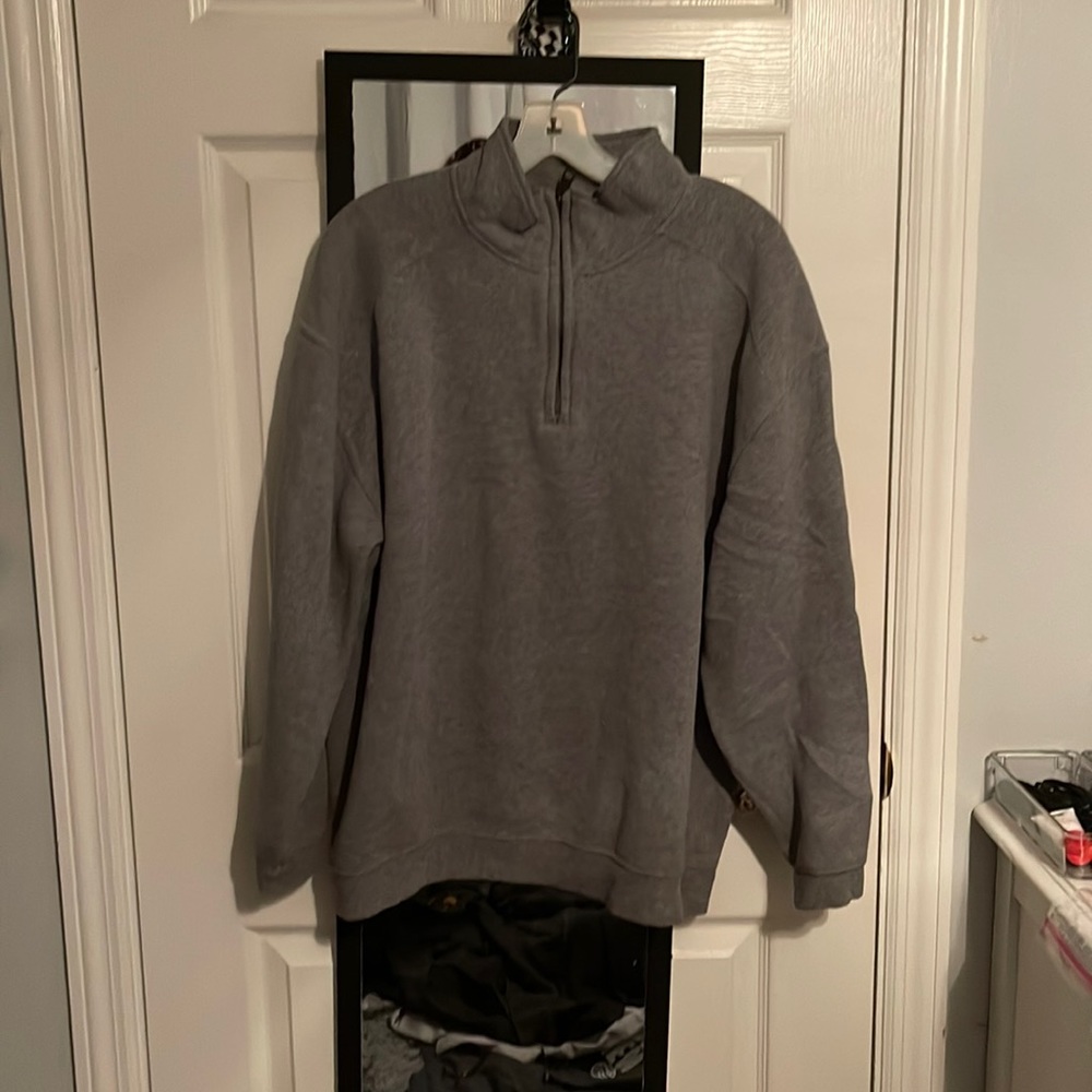 colour: gray, brand: winners, size: large
